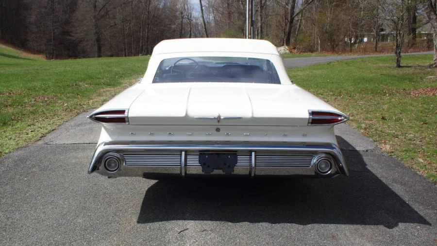 1960 Oldsmobile 98 - Image 2 of 26