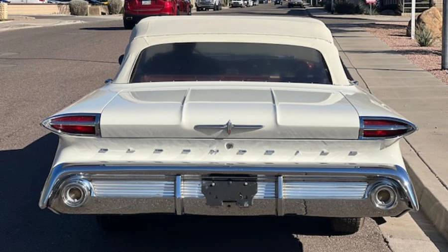 1960 Oldsmobile 98 - Image 7 of 8