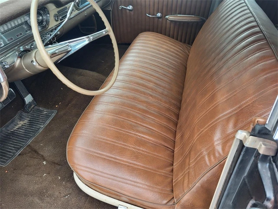 1960 Oldsmobile 88 - Image 4 of 10