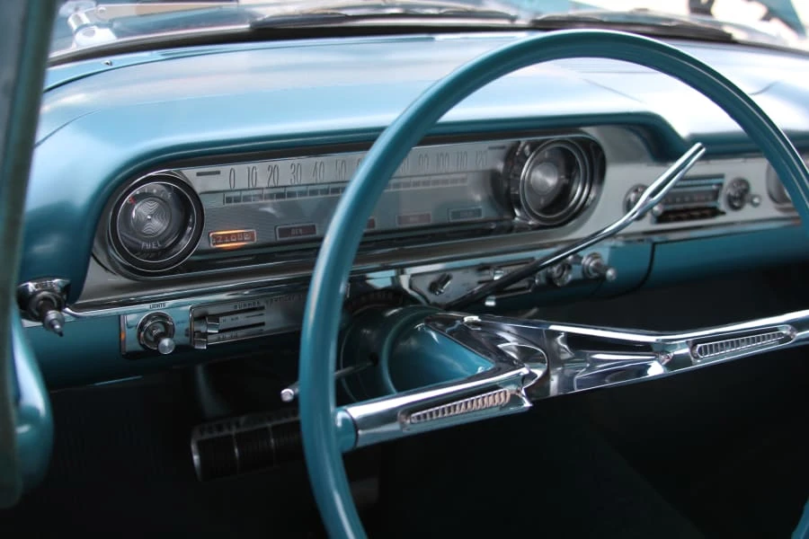 1960 Oldsmobile 88 - Image 4 of 7
