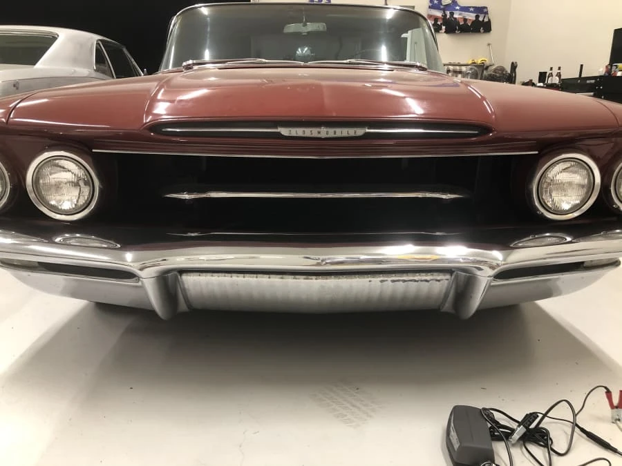 1960 Oldsmobile 88 - Image 11 of 13