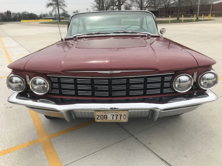 1960 Oldsmobile 88 - Image 10 of 12