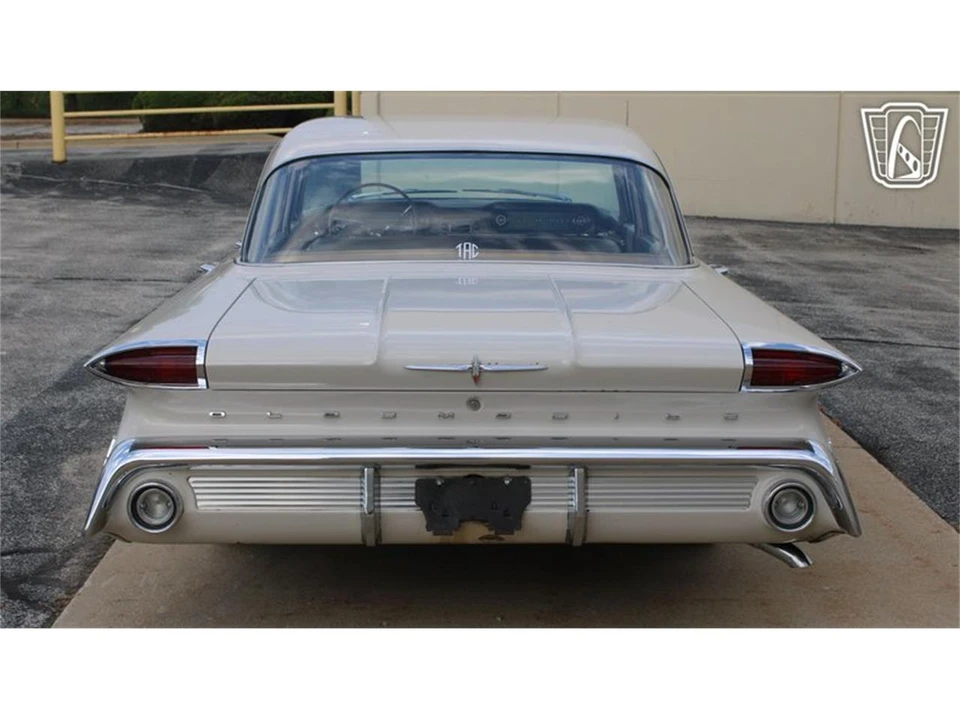 1960 Oldsmobile 88 - Image 30 of 31
