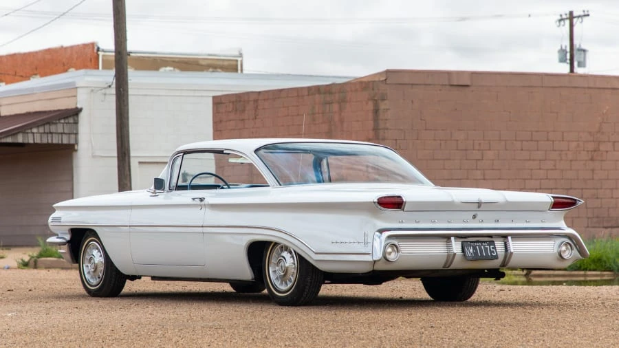 1960 Oldsmobile 88 - Image 3 of 15