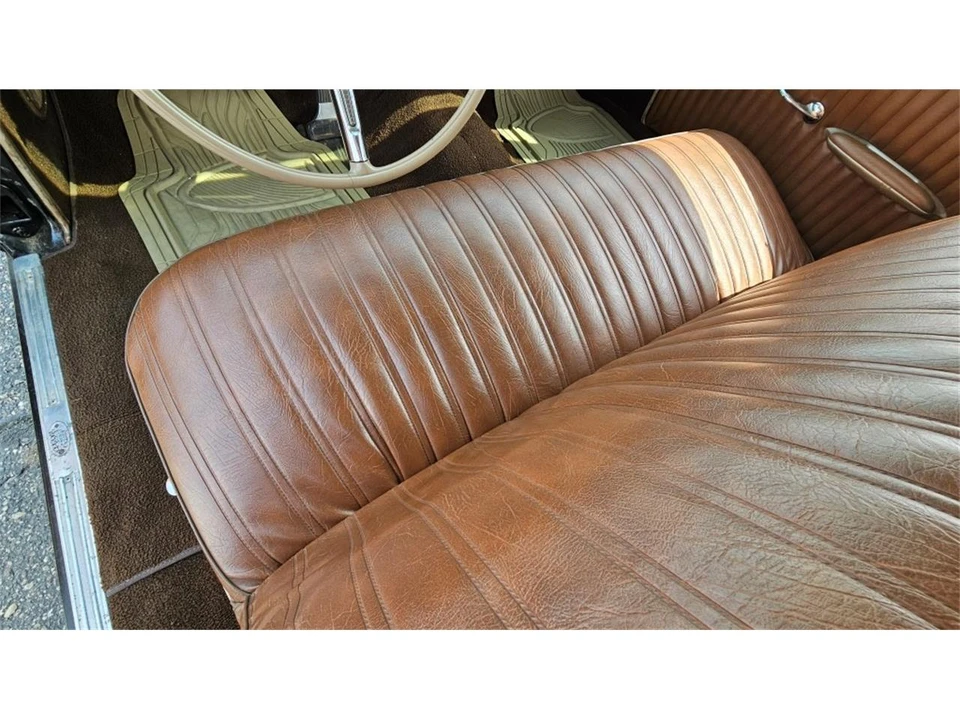 1960 Oldsmobile 88 - Image 13 of 31