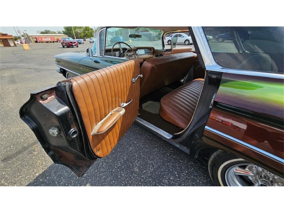 1960 Oldsmobile 88 - Image 23 of 31
