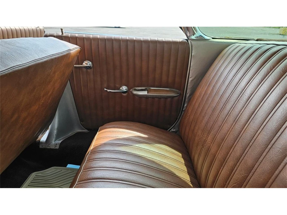 1960 Oldsmobile 88 - Image 28 of 31