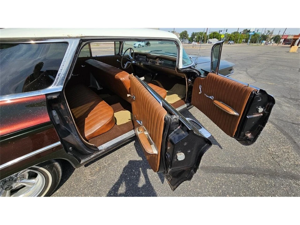1960 Oldsmobile 88 - Image 29 of 31