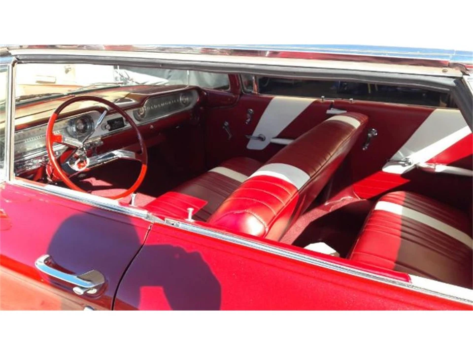 1960 Oldsmobile 88 - Image 11 of 21