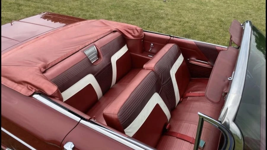 1960 Oldsmobile 88 - Image 4 of 10