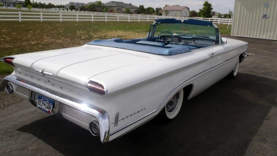 1960 Oldsmobile 88 - Image 2 of 6