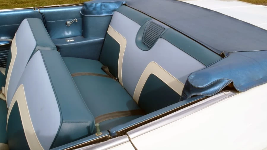 1960 Oldsmobile 88 - Image 5 of 6