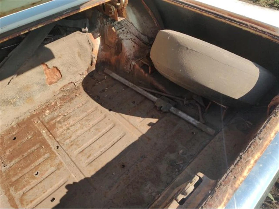 1960 Oldsmobile 88 - Image 3 of 13
