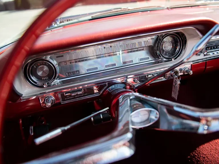 1960 Oldsmobile 98 - Image 25 of 31