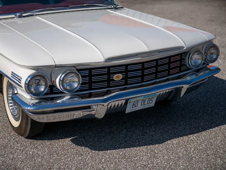 1960 Oldsmobile 98 - Image 9 of 31