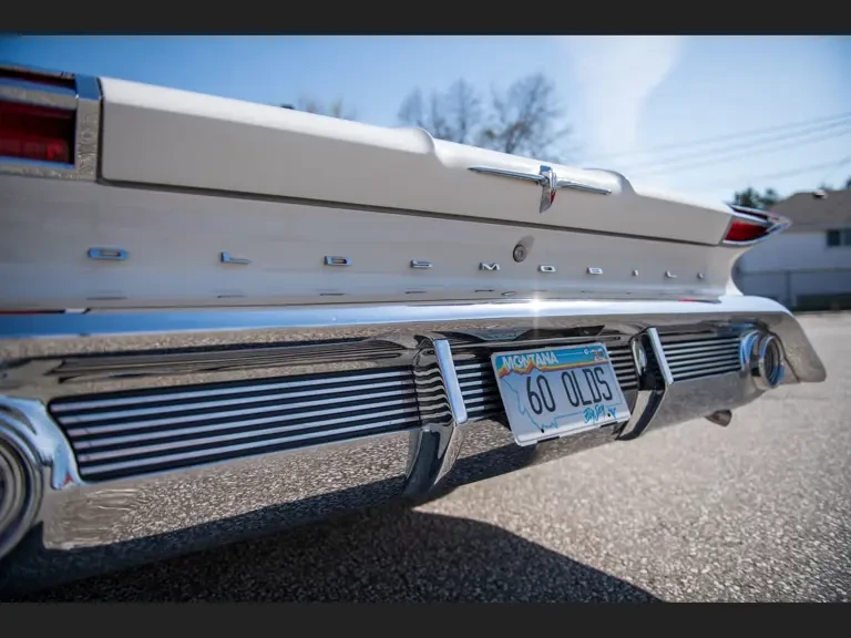 1960 Oldsmobile 98 - Image 22 of 31