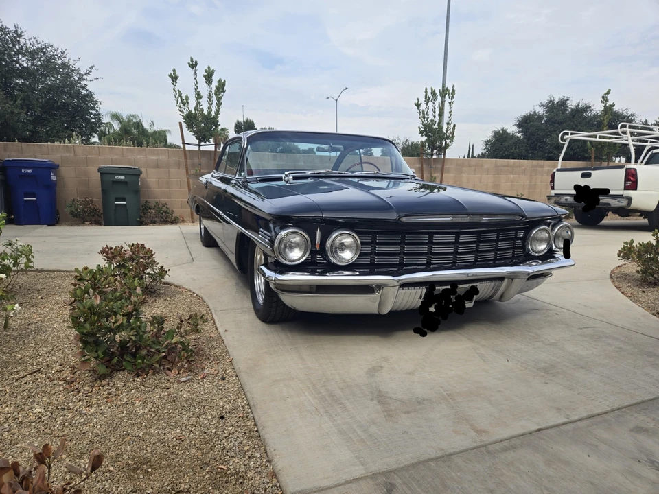 1960 Oldsmobile 88 - Image 6 of 31