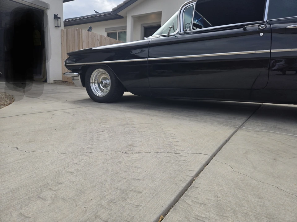 1960 Oldsmobile 88 - Image 3 of 31