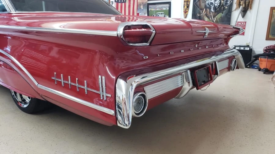 1960 Oldsmobile 88 - Image 9 of 16