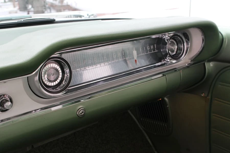 1960 Oldsmobile 88 - Image 5 of 12