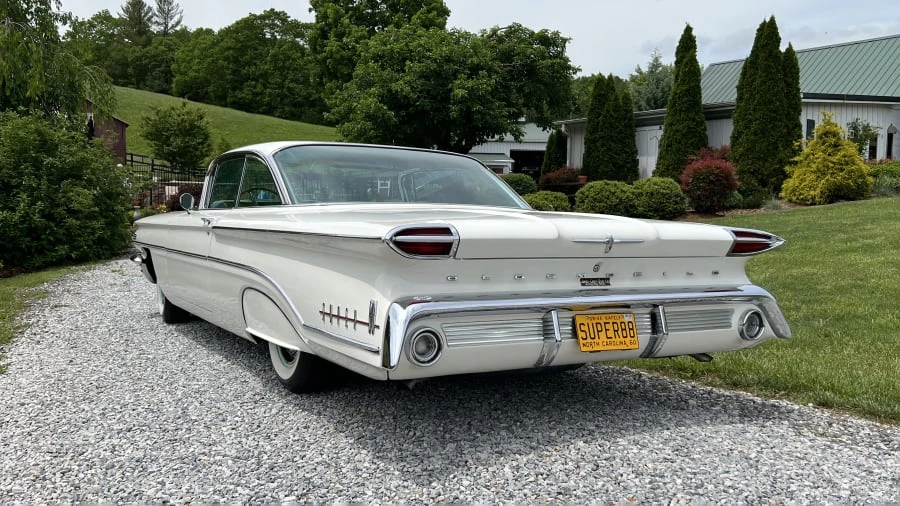 1960 Oldsmobile 88 - Image 10 of 26