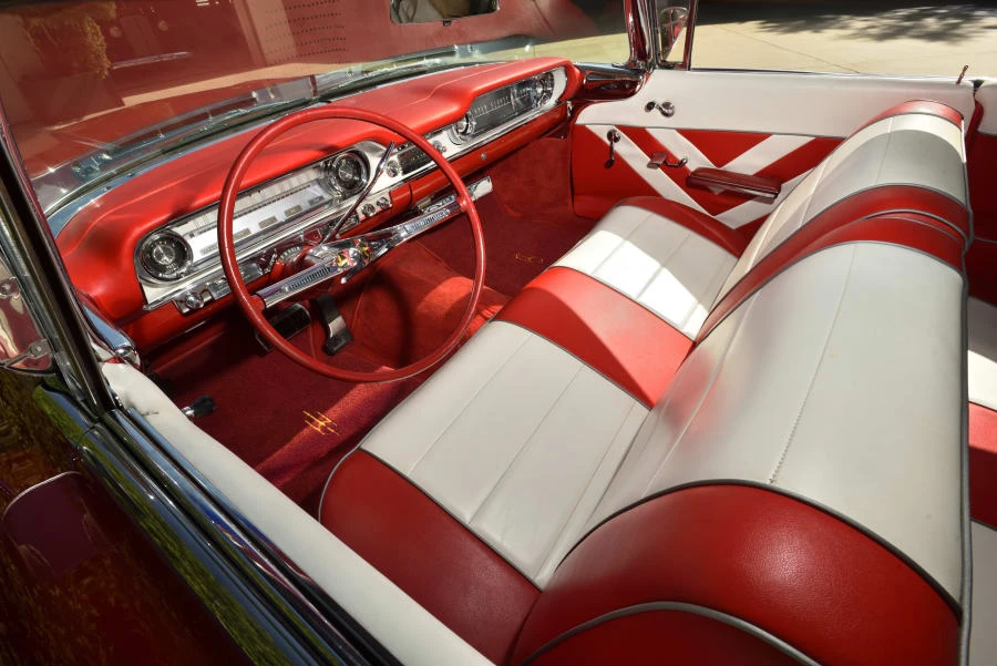 1960 Oldsmobile 88 - Image 20 of 27