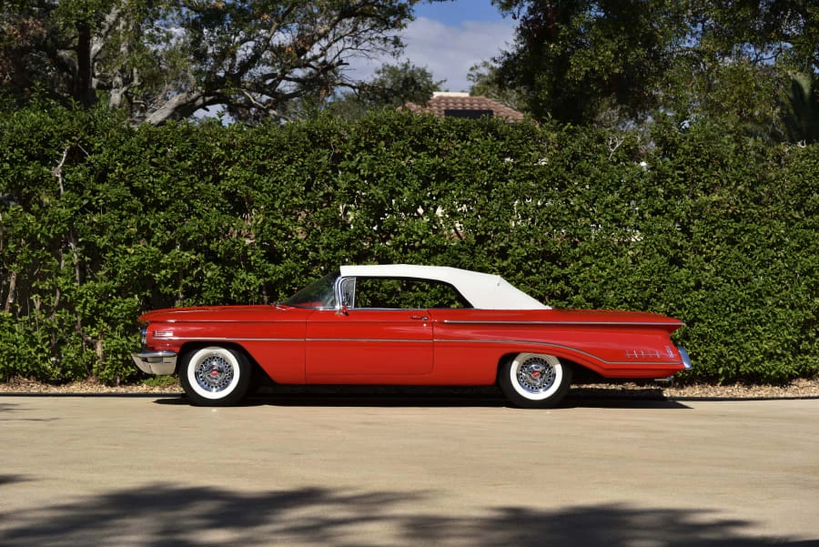 1960 Oldsmobile 88 - Image 2 of 27