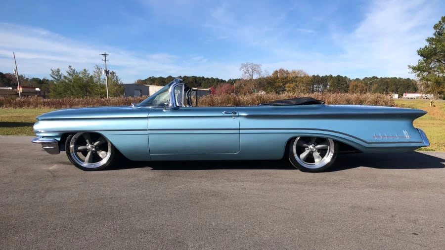 1960 Oldsmobile 88 - Image 10 of 12