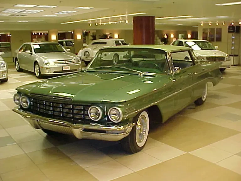 1960 Oldsmobile 88 - Image 2 of 2