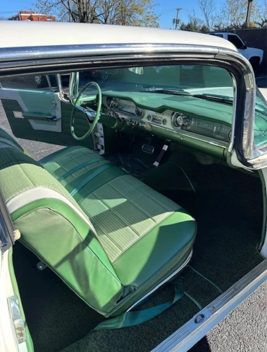 1960 Oldsmobile 88 - Image 8 of 16