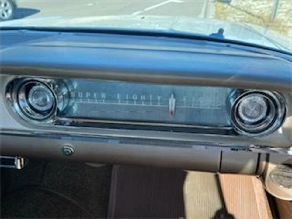 1960 Oldsmobile 88 - Image 15 of 26