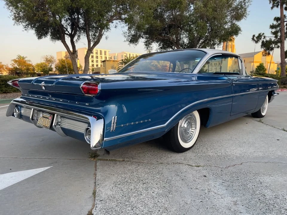 1960 Oldsmobile 88 - Image 18 of 20