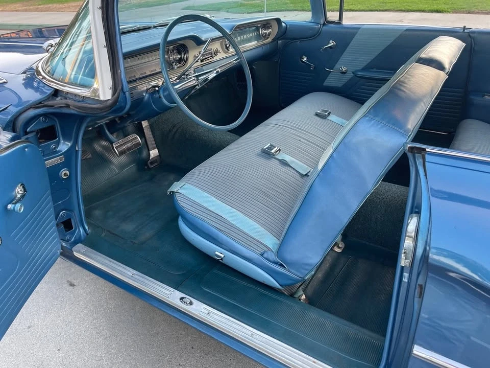 1960 Oldsmobile 88 - Image 10 of 20