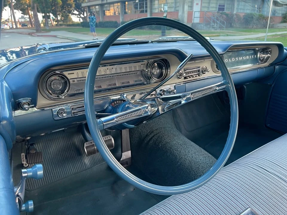 1960 Oldsmobile 88 - Image 13 of 20