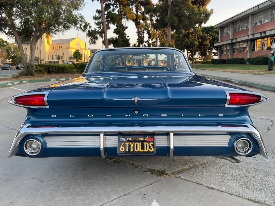 1960 Oldsmobile 88 - Image 2 of 20