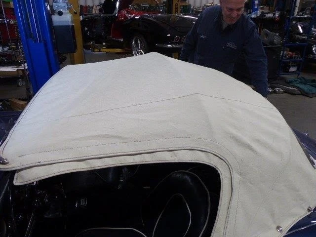 1960 Austin-Healey 3000 Mark I - Image 9 of 12