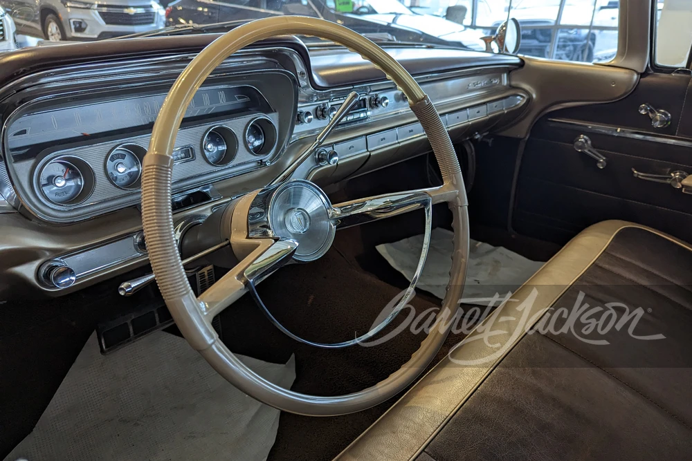 1960 Pontiac Star Chief - Image 3 of 16