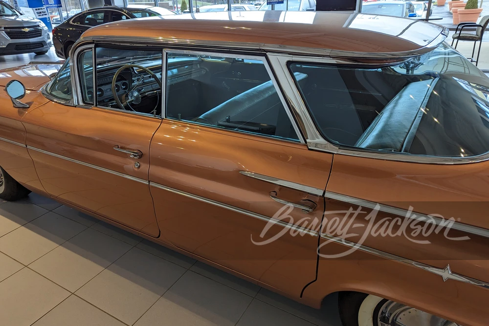 1960 Pontiac Star Chief - Image 6 of 16