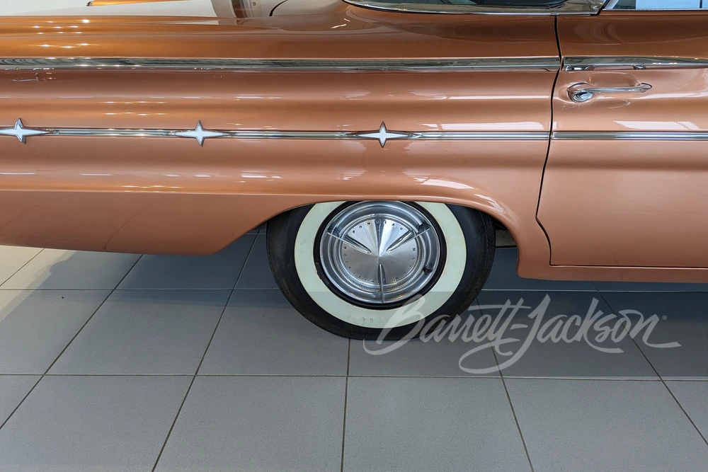 1960 Pontiac Star Chief - Image 12 of 16