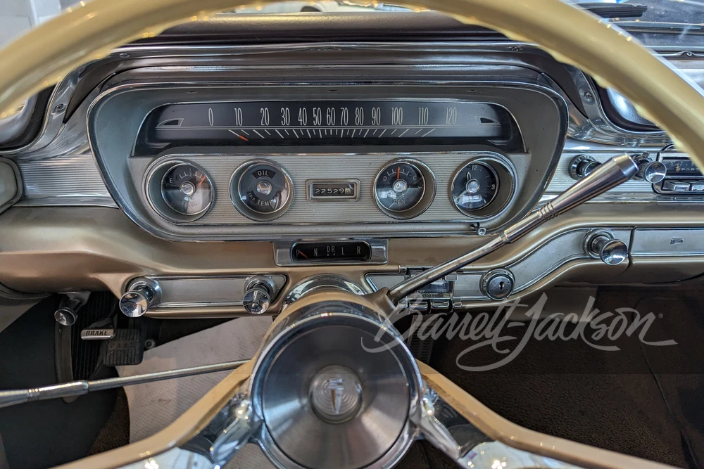 1960 Pontiac Star Chief - Image 15 of 16