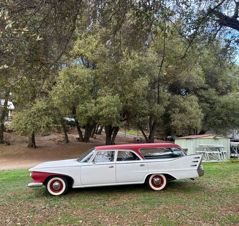 1960 Plymouth Fury - Image 4 of 15