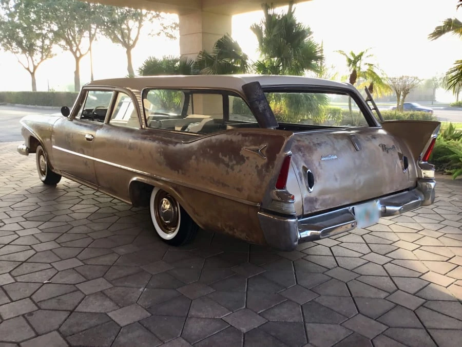 1960 Plymouth Suburban - Image 3 of 12