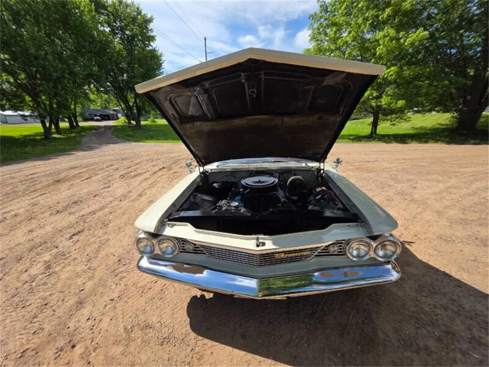 1960 Pontiac Bonneville 1st Gen - Image 27 of 27