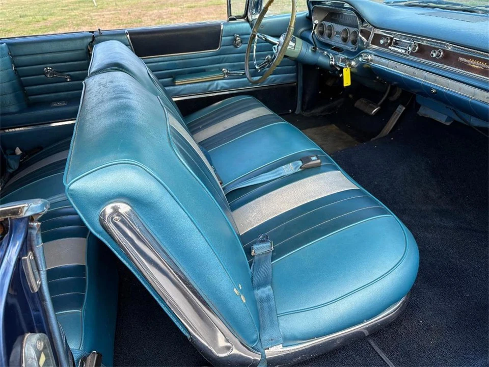 1960 Pontiac Bonneville 1st Gen - Image 17 of 19