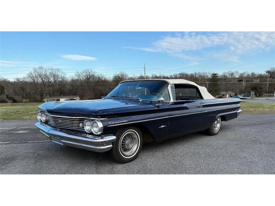 1960 Pontiac Bonneville 1st Gen - Image 2 of 19