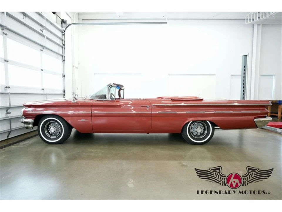 1960 Pontiac Bonneville 1st Gen - Image 14 of 31