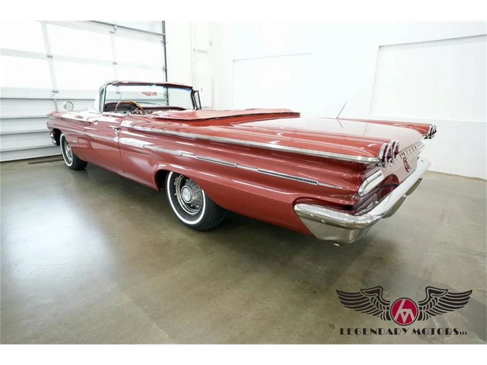 1960 Pontiac Bonneville 1st Gen - Image 15 of 31