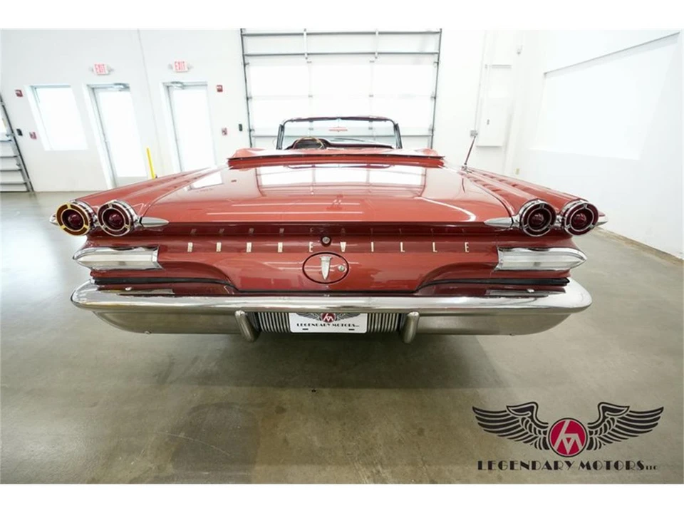 1960 Pontiac Bonneville 1st Gen - Image 16 of 31