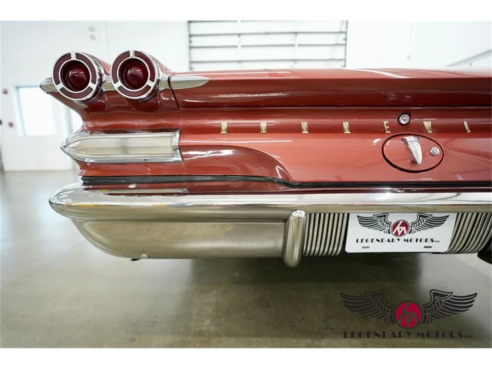 1960 Pontiac Bonneville 1st Gen - Image 31 of 31