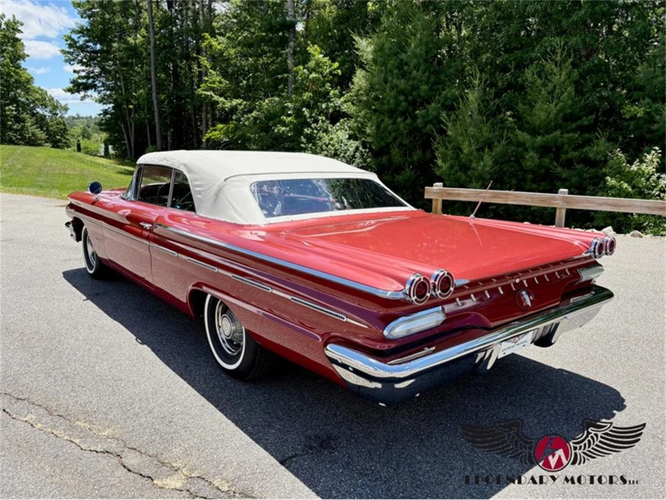 1960 Pontiac Bonneville 1st Gen - Image 8 of 31